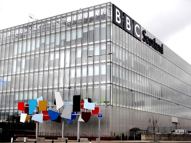 uk-bbc-simonhughes